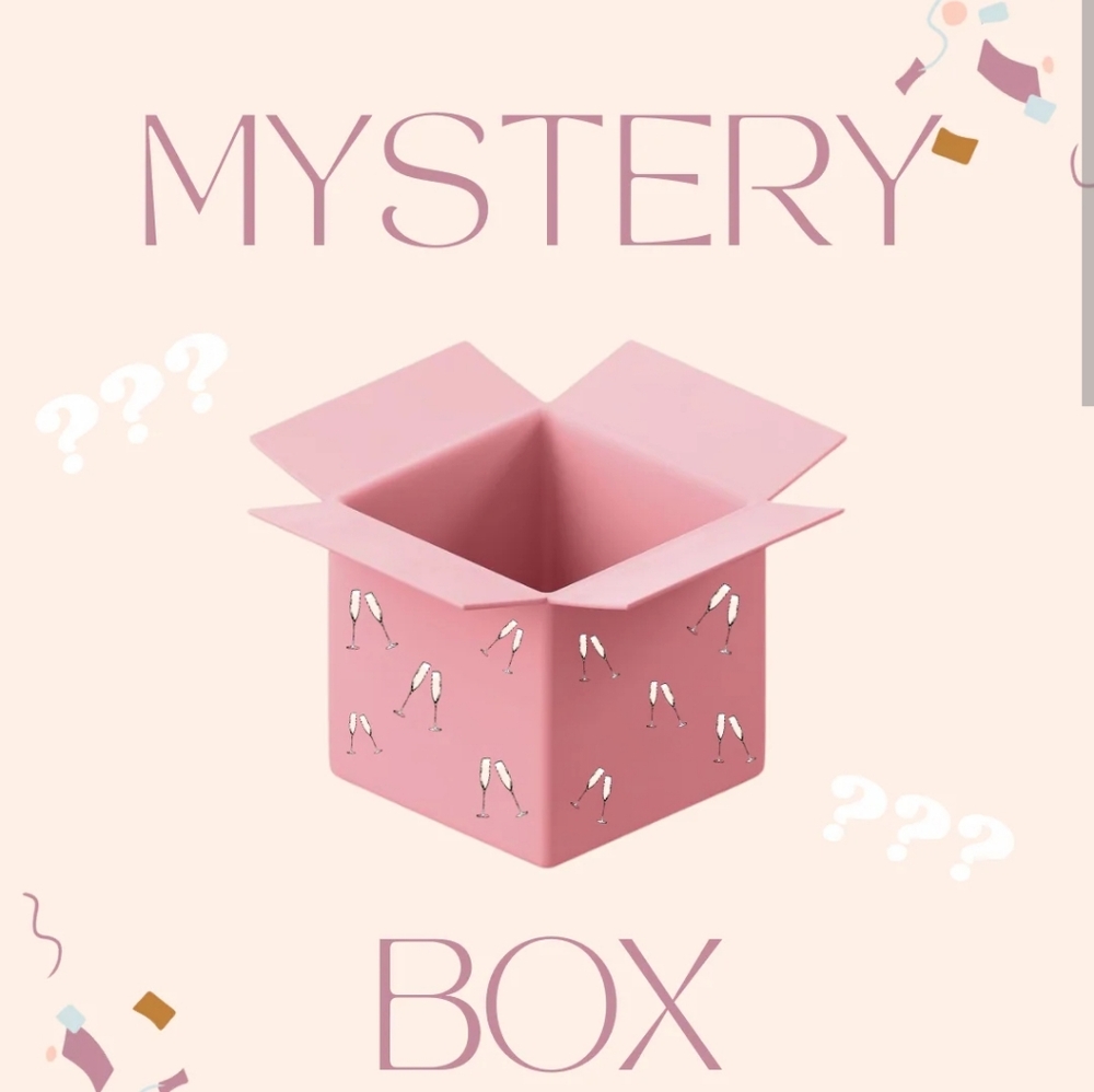 Mystery Box Full Of Lightly Used PET ITEMS